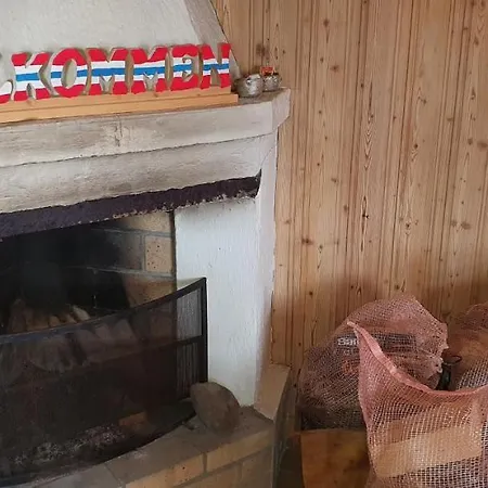 Campsite Cabin In The Woods, Lolandsvannet Near Kristiansand Vennesla
